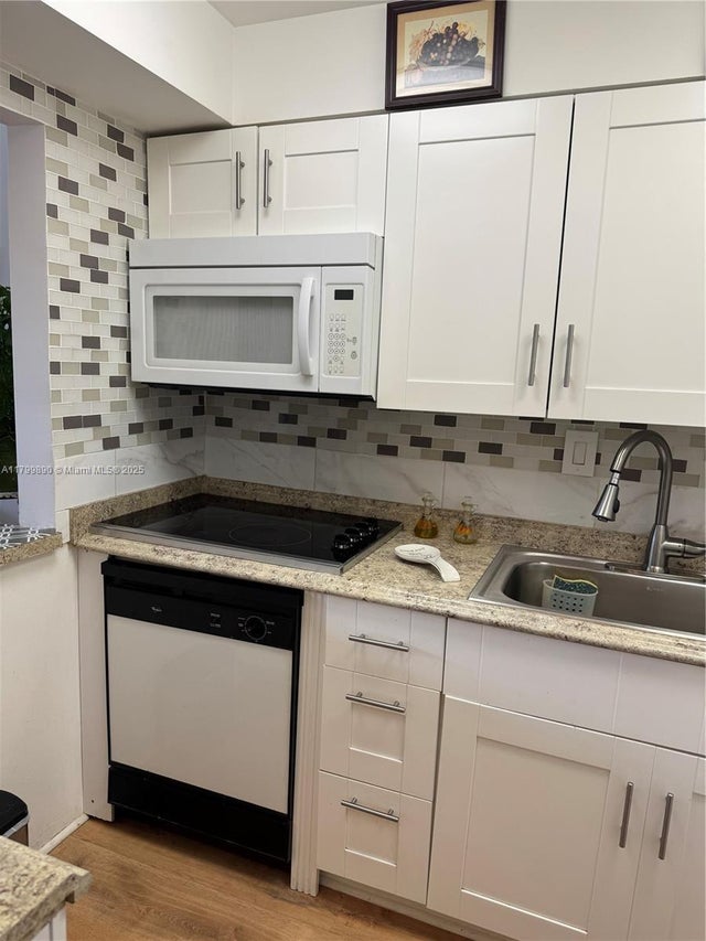 3 of 61 - 9021 Sunrise Lakes Blvd 115, Sunrise, FL