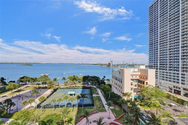 4 of 42 - 1750 N Bayshore Dr 4007, Miami, FL