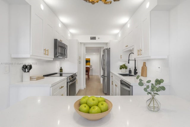 1 of 58 - 1201 S Ocean Dr 404n, Hollywood, FL