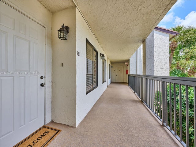 5 of 76 - 5380 Cedar Lake Dr 204, Boynton Beach, FL