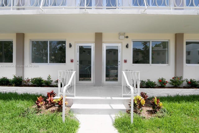 1 of 12 - 1601 Meridian Ave 101, Miami Beach, FL