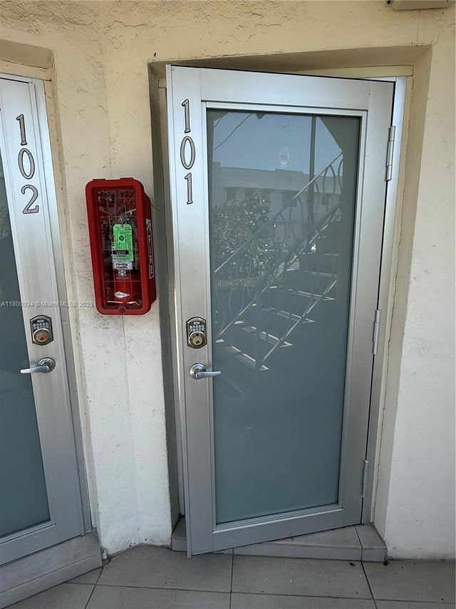 2 of 12 - 1601 Meridian Ave 101, Miami Beach, FL