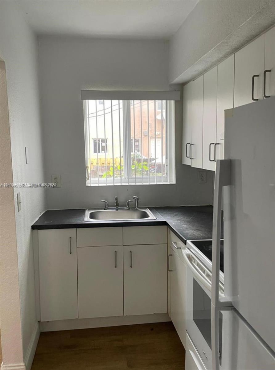 307 Nw 84th St 307, Miami