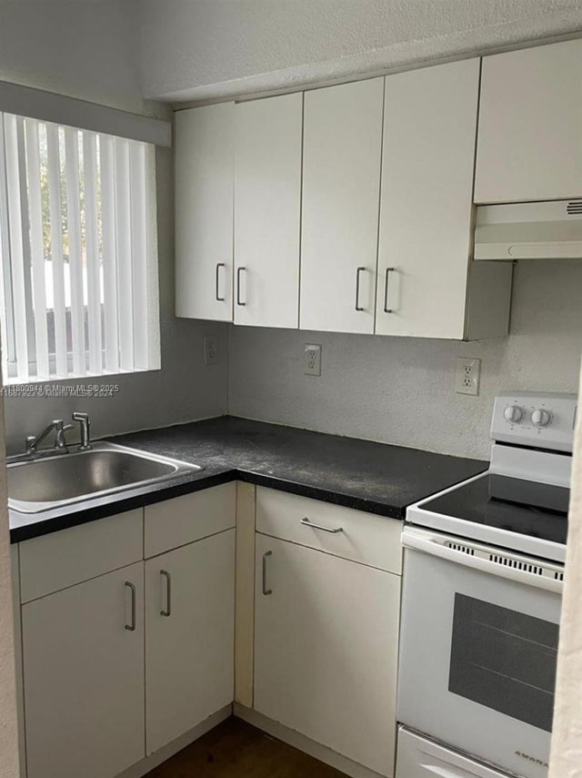 2 of 12 - 307 Nw 84th St 307, Miami, FL