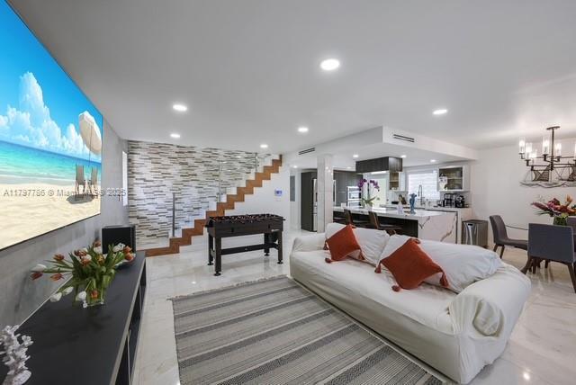 2 of 23 - 202 Mahogany Dr, Key Largo, FL