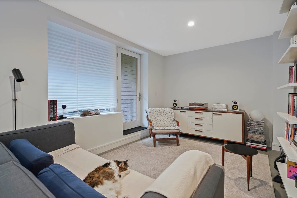 12 of 33 - 695 6th Avenue 1j, New York City, NY