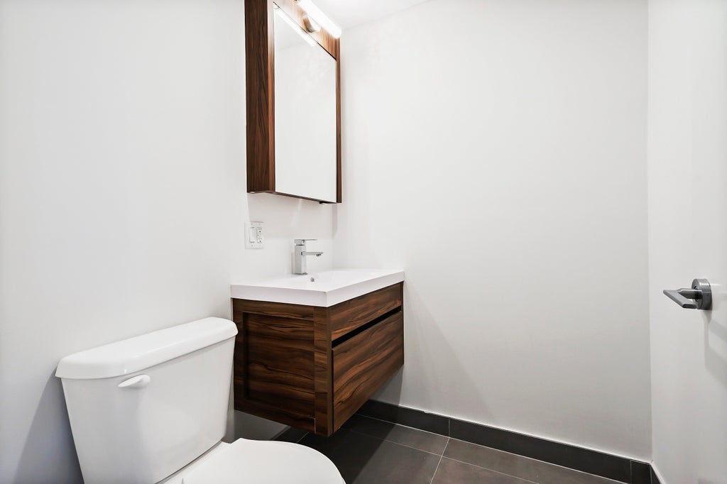 13 of 33 - 695 6th Avenue 1j, New York City, NY