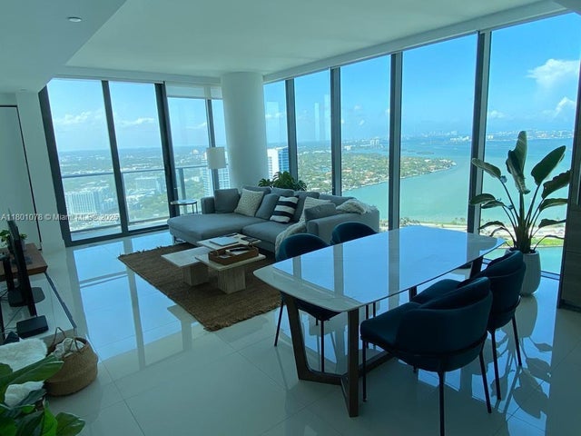 3 of 6 - 650 Ne 32nd St 4308, Miami, FL