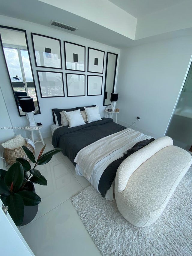 5 of 6 - 650 Ne 32nd St 4308, Miami, FL