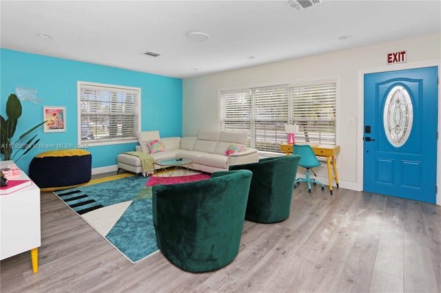 3 of 34 - 1535 Hollywood Blvd, Hollywood, FL