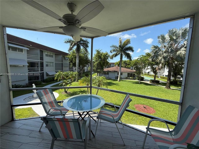 1 of 26 - 400 Se 10th St 214, Deerfield Beach, FL