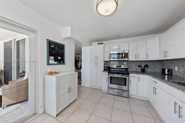 5 of 45 - 2751 S Ocean Dr 403s, Hollywood, FL