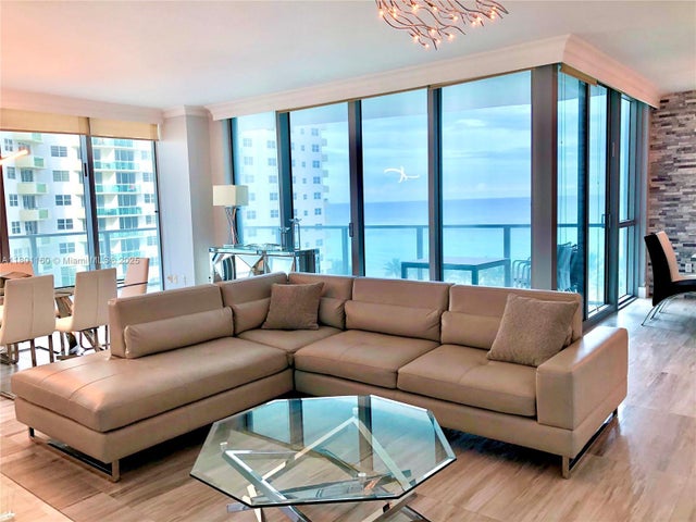 5 of 48 - 3101 S Ocean Dr 801, Hollywood, FL