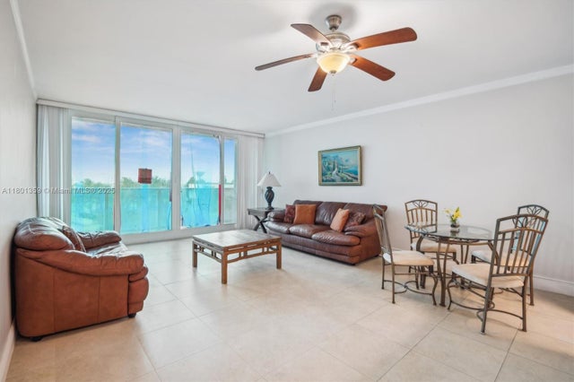 2 of 16 - 3505 S Ocean Dr 420, Hollywood, FL
