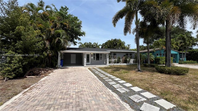 4 of 25 - 1401 Ne 14th Ct, Fort Lauderdale, FL