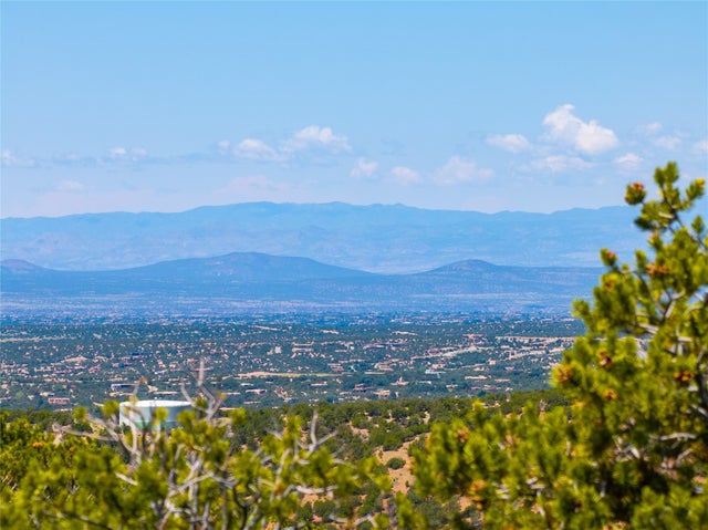 2505 Camino Sarita, Santa Fe