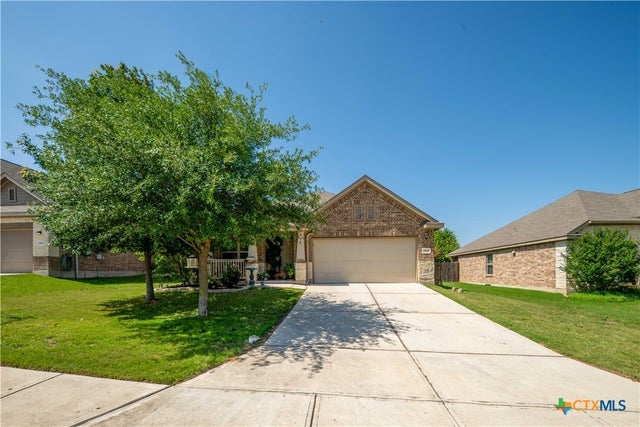 1846 Logan Trail, New Braunfels