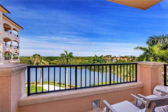2 of 36 - 13647 Deering Bay Dr 142, Coral Gables, FL