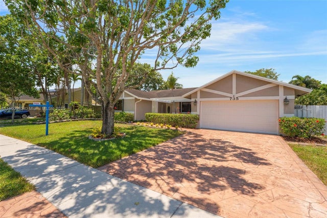 2 of 35 - 735 Sw 158th Ter, Sunrise, FL