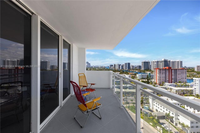 5 of 39 - 2030 S Ocean Dr 1707, Hallandale Beach, FL