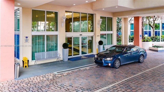 3 of 57 - 3370 Hidden Bay Dr 2813, Aventura, FL