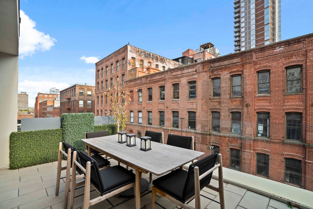 29 of 38 - 175 Water Street, New York City, NY