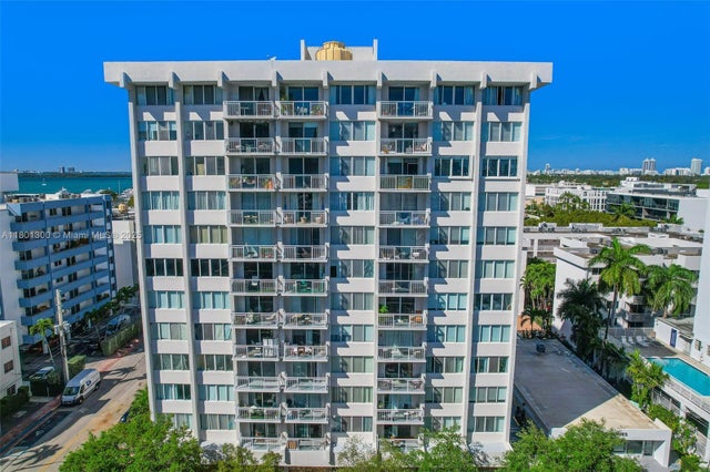 2 of 41 - 1345 Lincoln 1006, Miami Beach, FL