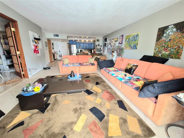 3 of 48 - 3800 S Ocean Dr 818, Hollywood, FL