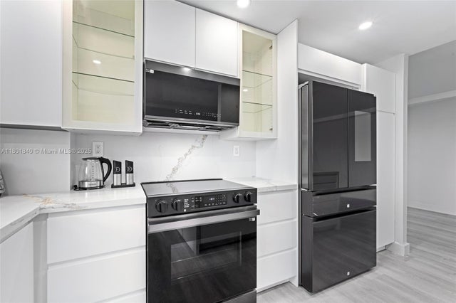 4 of 30 - 137 Golden Isles Dr 305, Hallandale Beach, FL