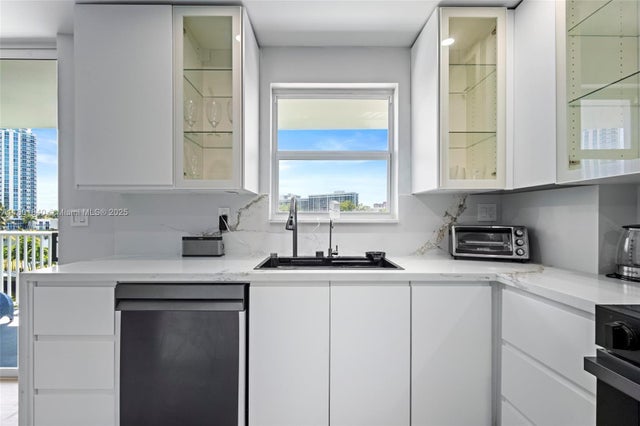 5 of 30 - 137 Golden Isles Dr 305, Hallandale Beach, FL