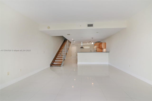 3 of 23 - 2950 Ne 188th St 441, Aventura, FL