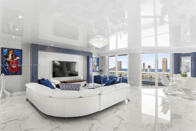 3 of 39 - 2600 Island Blvd 2603, Aventura, FL