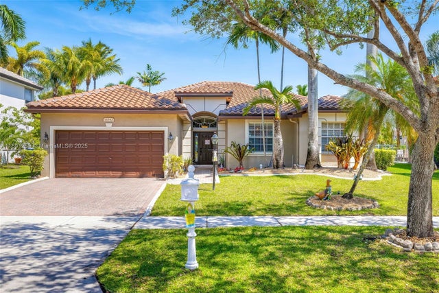 3 of 38 - 16343 Segovia Cir S, Pembroke Pines, FL
