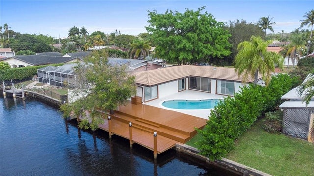 1 of 41 - 1910 Nw 36th St, Oakland Park, FL