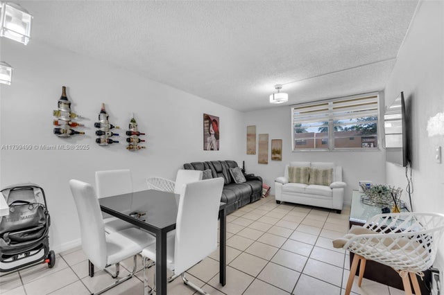 5 of 23 - 4550 Nw 9th St 106e, Miami, FL