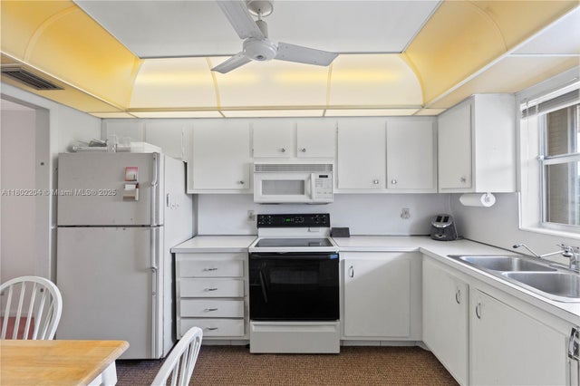 3 of 22 - 700 Se 6th Ave 314, Deerfield Beach, FL