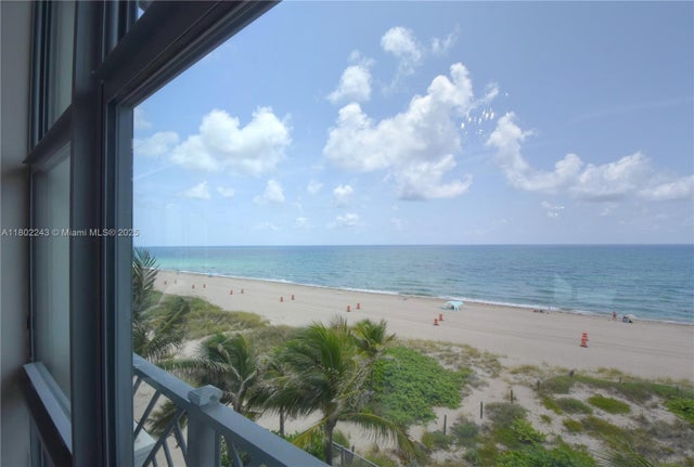4 of 55 - 4510 El Mar Dr 405, Lauderdale By The Sea, FL