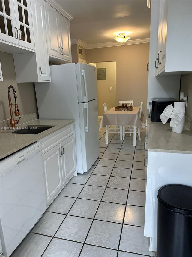 3 of 13 - 2600 S Ocean Dr S113, Hollywood, FL