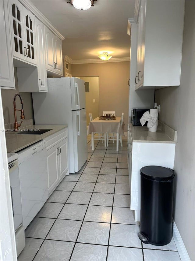 4 of 13 - 2600 S Ocean Dr S113, Hollywood, FL