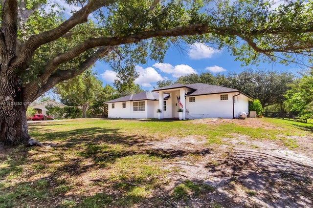 2 of 47 - 5530 Sw 195th Ter, Southwest Ranches, FL
