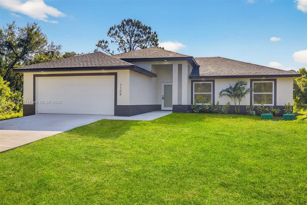 1108 Henry Ave, Lehigh Acres