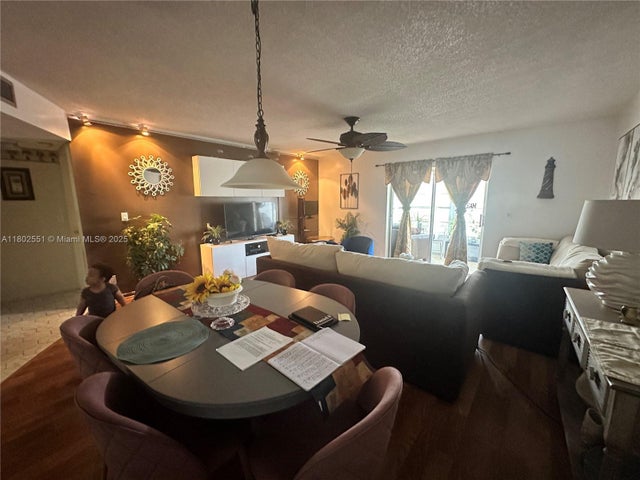 2 of 24 - 4751 Nw 21st St 210, Lauderhill, FL
