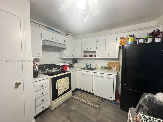 5 of 24 - 4751 Nw 21st St 210, Lauderhill, FL