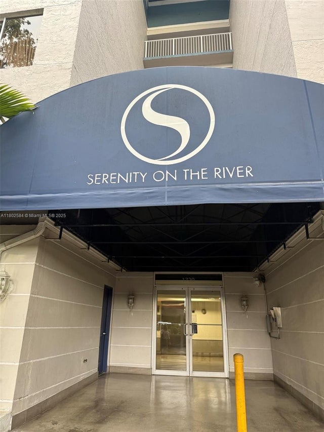 1 of 10 - 1720 Nw N River Dr 203, Miami, FL