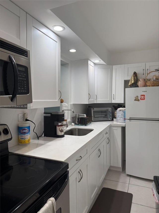 4 of 10 - 1720 Nw N River Dr 203, Miami, FL