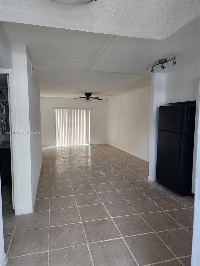2 of 8 - 6020 Shakerwood Cir 103, Tamarac, FL