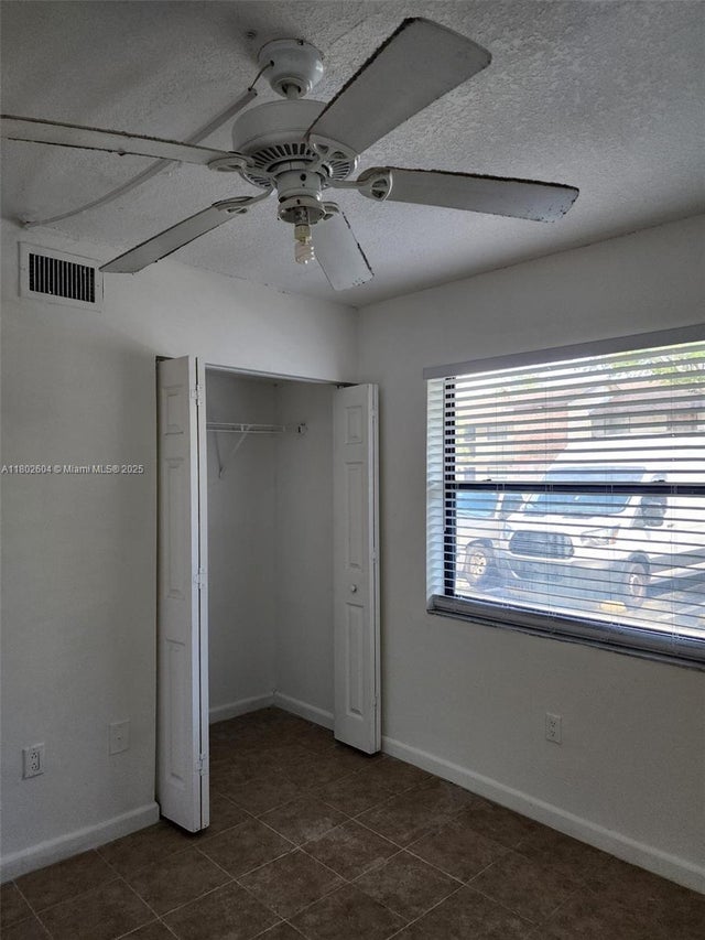 4 of 8 - 6020 Shakerwood Cir 103, Tamarac, FL
