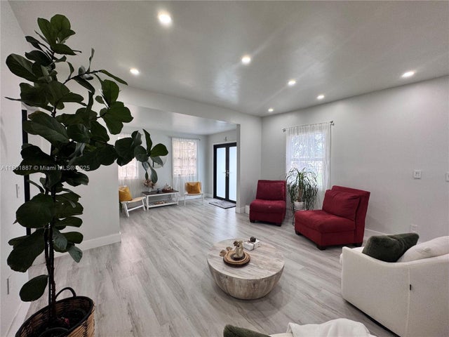 2 of 30 - 6159 Sw 22nd St, Miami, FL