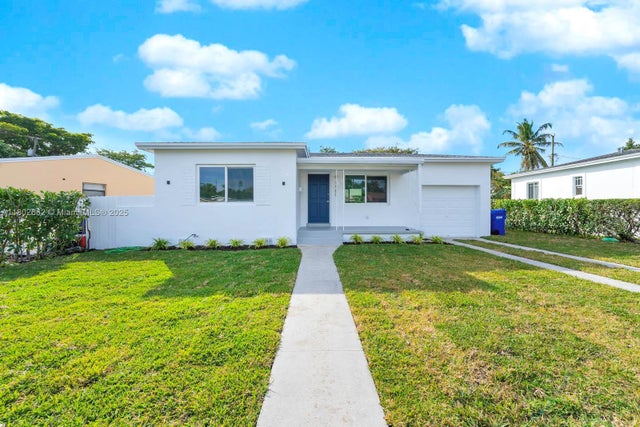1 of 26 - 1980 Ne 159th St, North Miami Beach, FL
