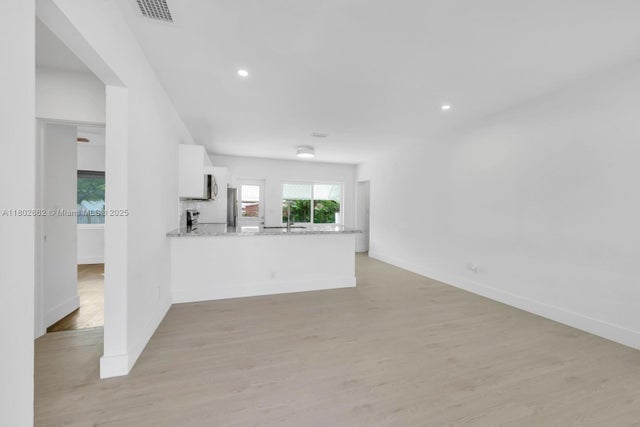 5 of 26 - 1980 Ne 159th St, North Miami Beach, FL